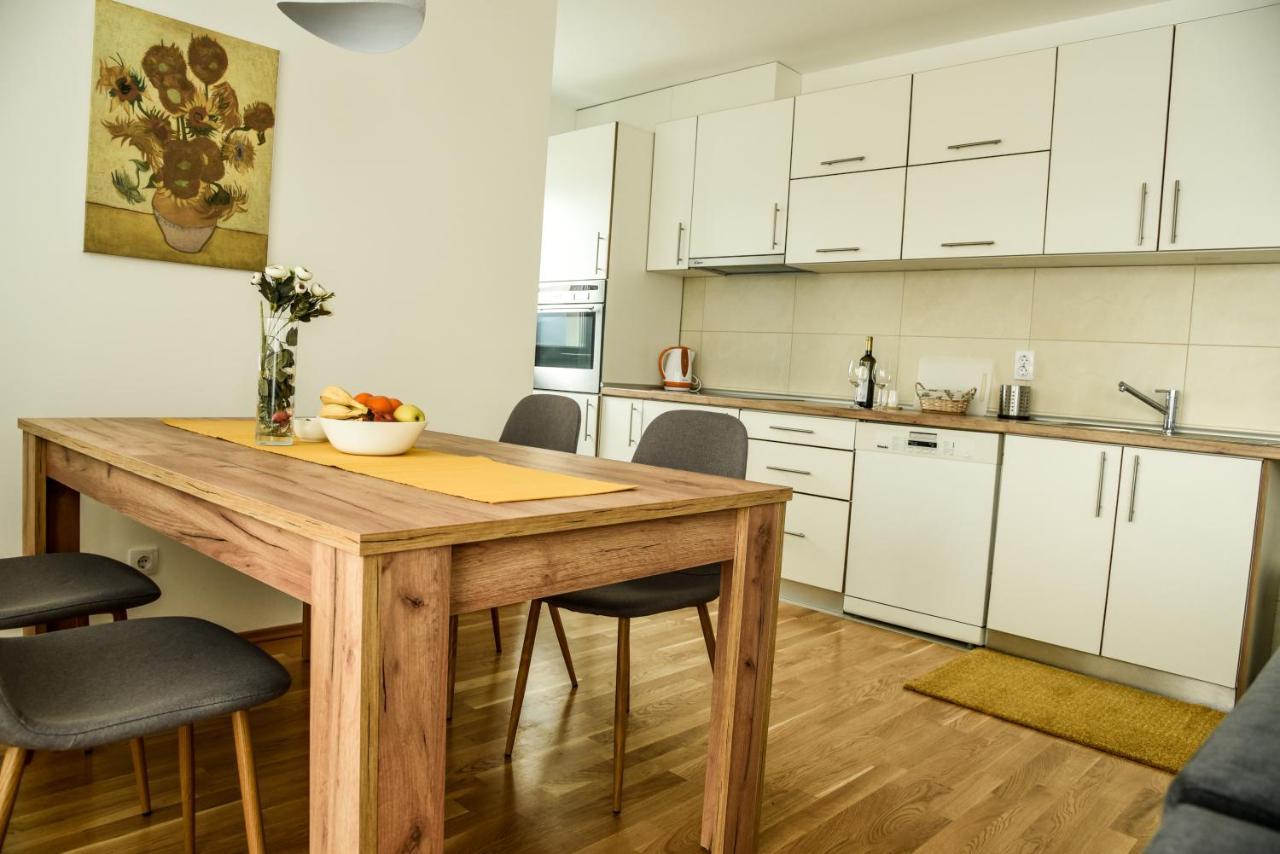 Suncokret Apartmani Лозница Экстерьер фото