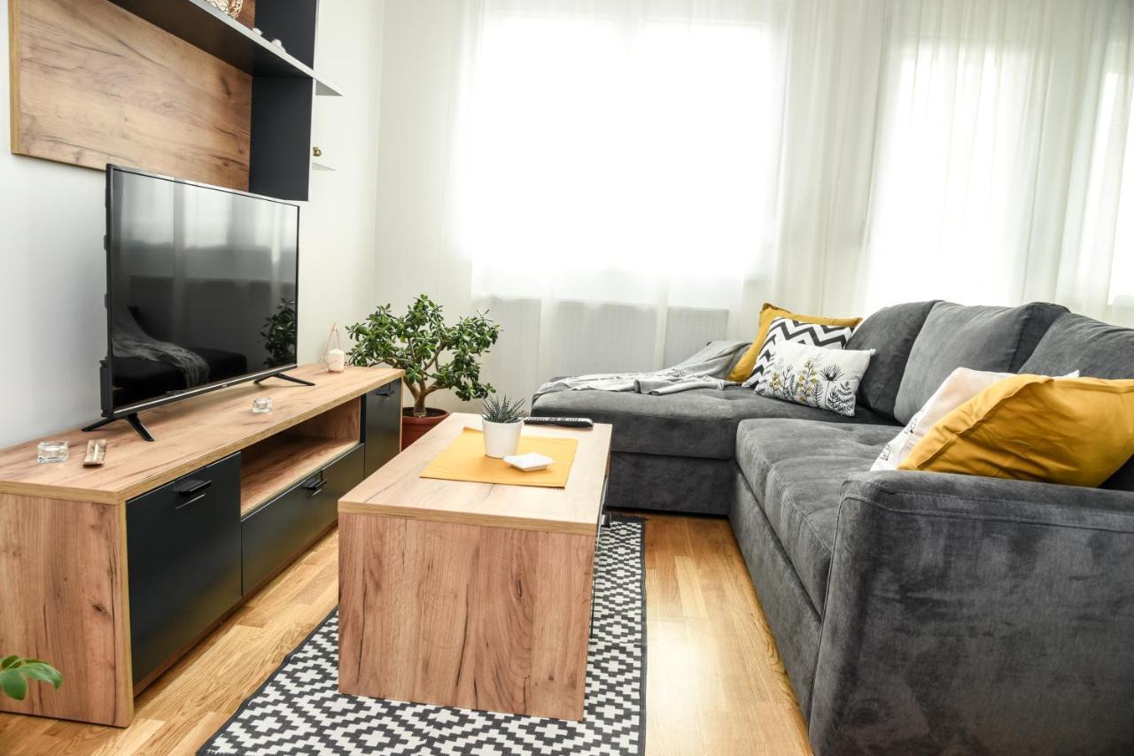 Suncokret Apartmani Лозница Экстерьер фото