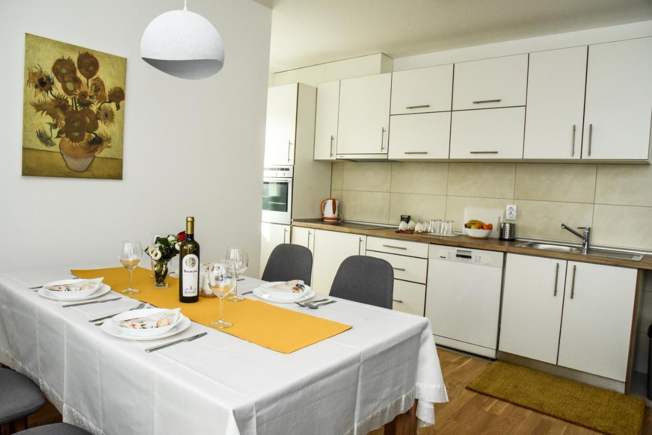 Suncokret Apartmani Лозница Экстерьер фото
