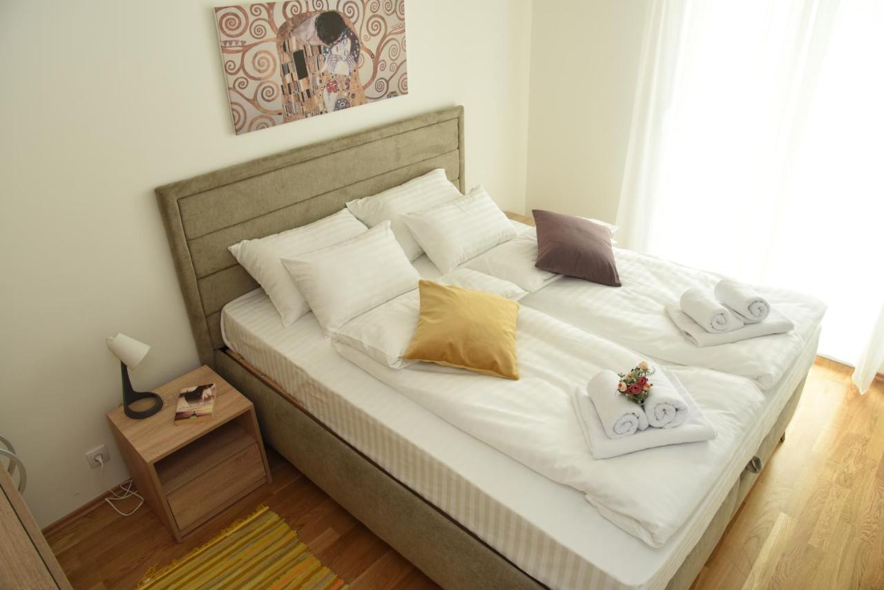 Suncokret Apartmani Лозница Экстерьер фото