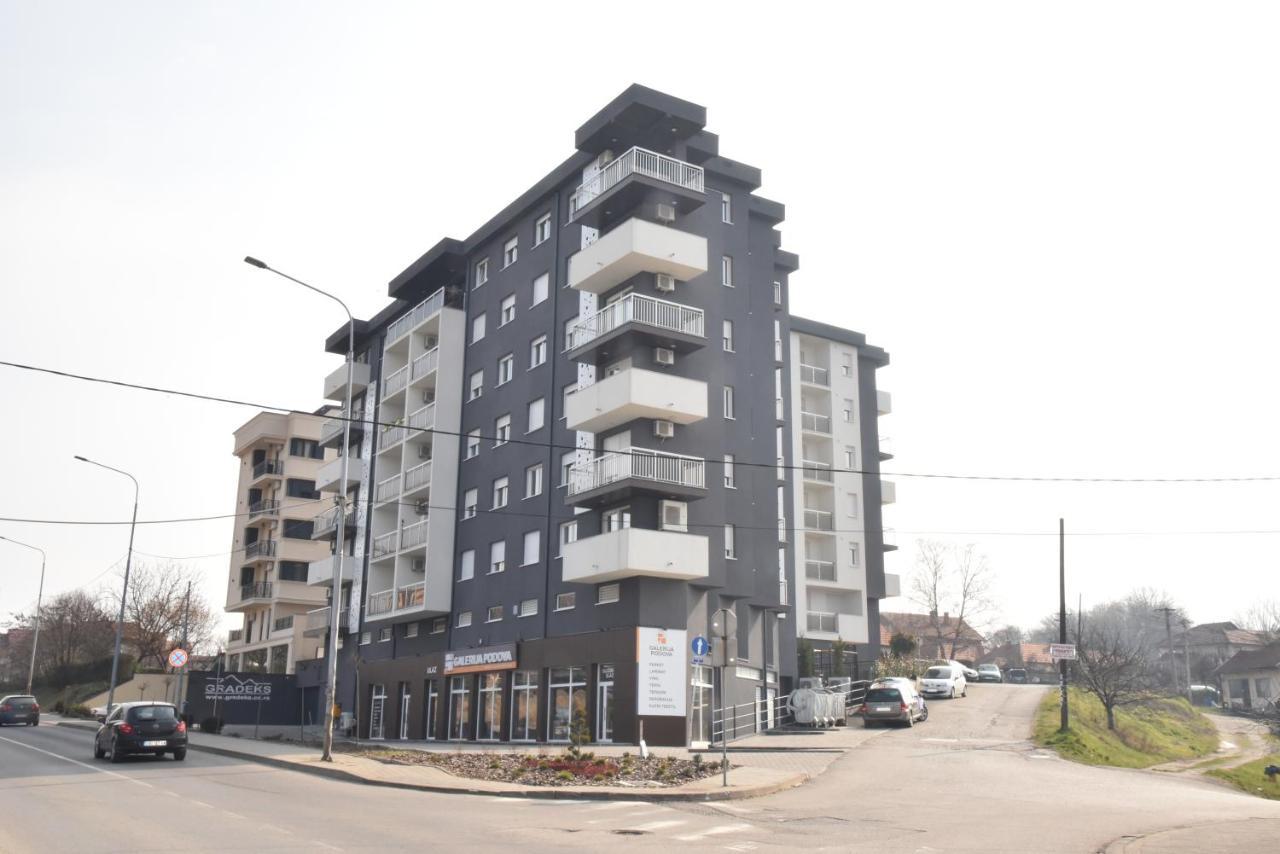 Suncokret Apartmani Лозница Экстерьер фото
